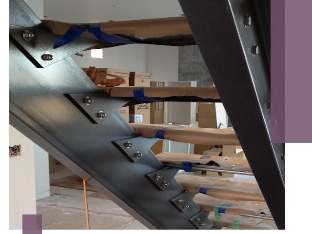 Усиление лестничных конструкций и усиление опор в Анжере-Судженске