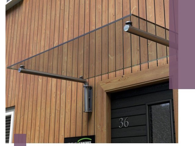 Стеклянные козырьки на входы и фасады в Анжере-Судженске