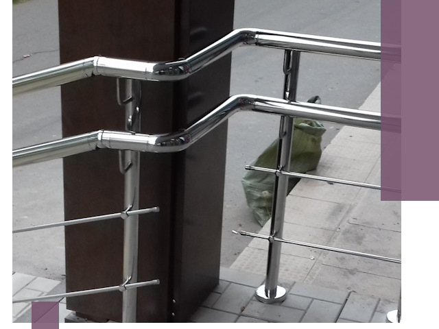 Монтаж поручней из нержавеющей стали в Анжере-Судженске качественно и быстро